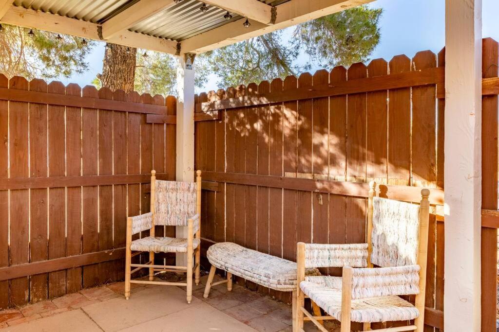 Jt'S Star Catcher Cabin - Hot Tub Yucca Valley Exterior photo
